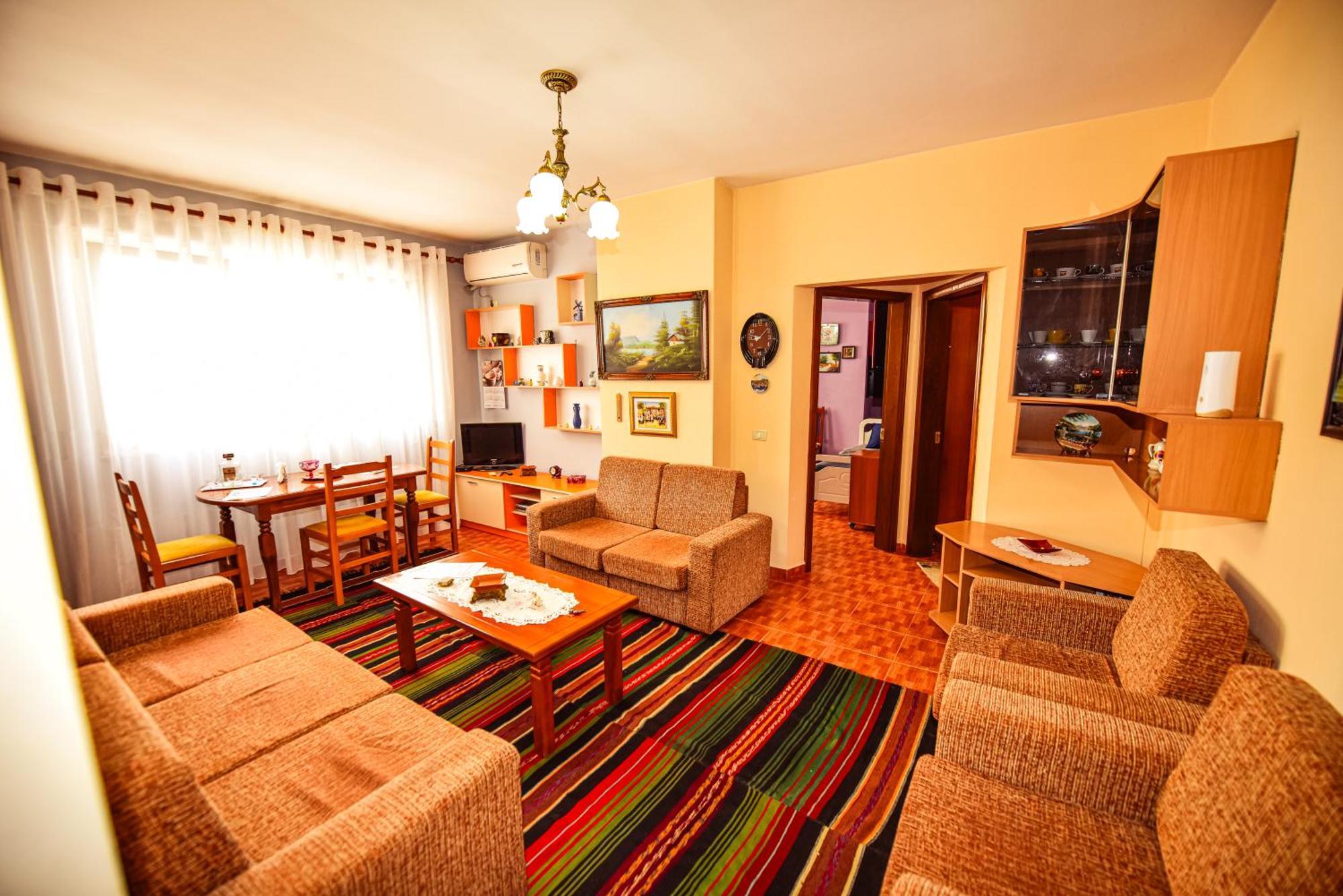 Apartamento Del Capitan Apartment Shkoder Exterior photo
